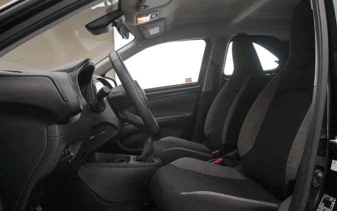 Toyota Aygo X cena 61899 przebieg: 37729, rok produkcji 2022 z Mieszkowice małe 154